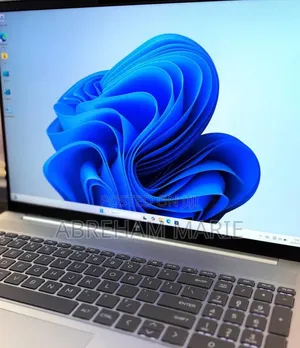 New Laptop HP Pavilion 15 16GB Intel Core Ultra 7 SSD 1T