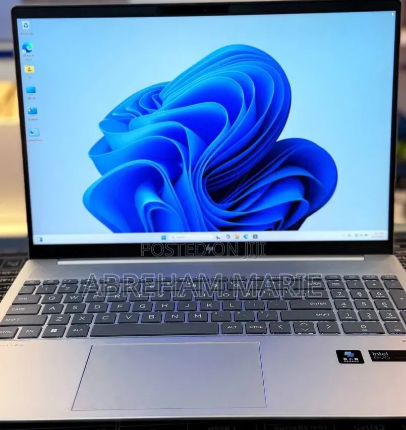 New Laptop HP Pavilion 15 16GB Intel Core Ultra 7 SSD 1T