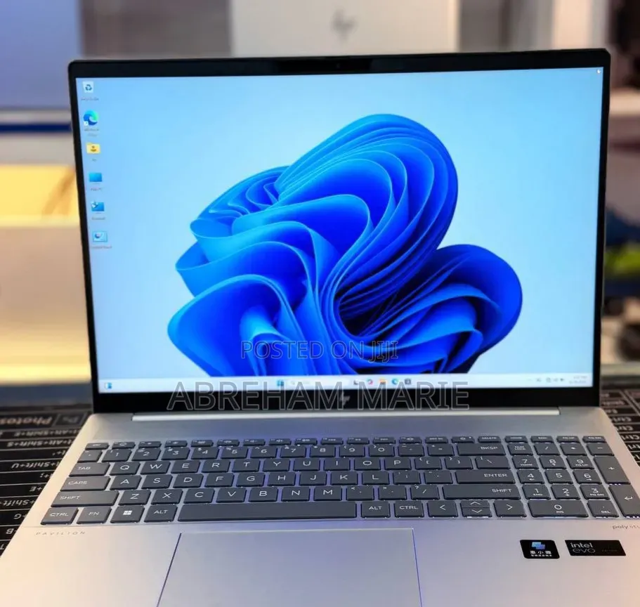 New Laptop HP Pavilion 15 16GB Intel Core Ultra 7 SSD 1T