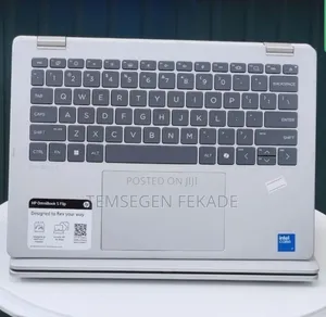 New Laptop HP OmniBook 5 Flip 16GB Intel Core 7 SSD 512GB