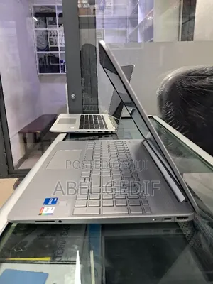 Laptop HP Stream Notebook 16GB Intel Core i5 SSD 512GB