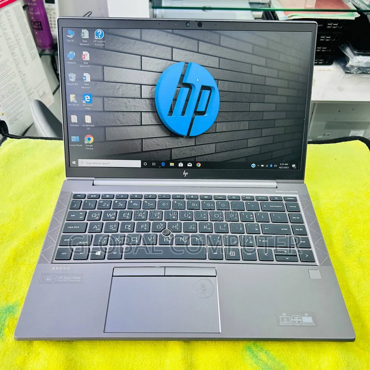 New Laptop HP ZBook Firefly 14 G7 16GB Intel Core i7 SSD 512GB