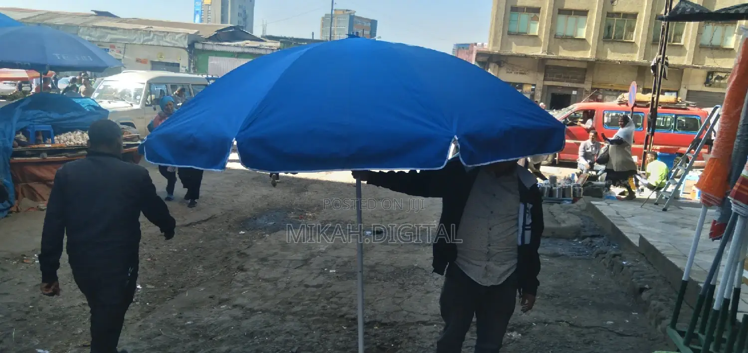 2m Single Layer Bluish Middle Stand Table Umbrella for Café