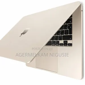 New Laptop Apple MacBook Air 2022 M2 8GB AMD A8 SSD 512GB