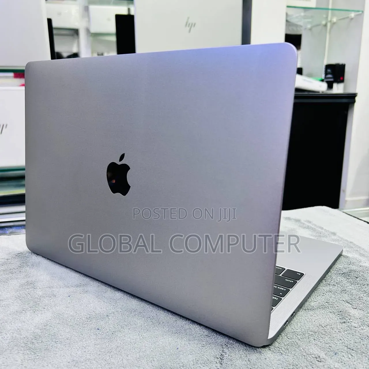 New Laptop Apple MacBook Pro 2021 M1 Max 64GB Apple M1 Max SSD 1T