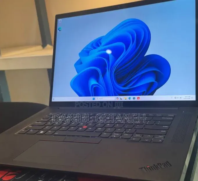 New Laptop Lenovo ThinkPad Yoga 32GB Intel Core i7 SSD 1T