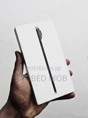 New Apple iPhone 17e 256 GB