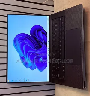 New Laptop Dell XPS 15 16GB Intel Core i7 SSD 512GB