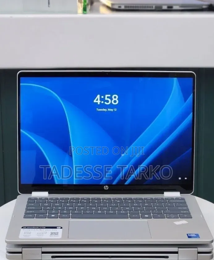 New Laptop HP OmniBook 5 14" 16GB Intel Core 7 SSD 512GB