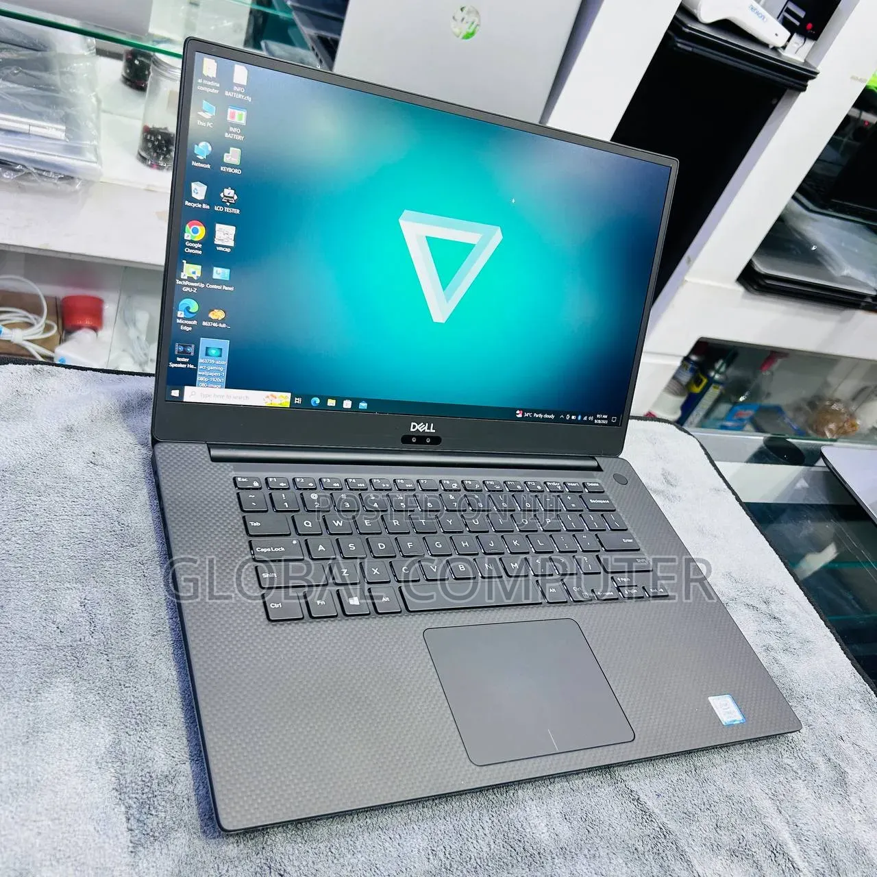 New Laptop Dell Precision 5540 16GB Intel Core i7 SSD 512GB
