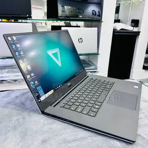 New Laptop Dell Precision 5540 16GB Intel Core i7 SSD 512GB