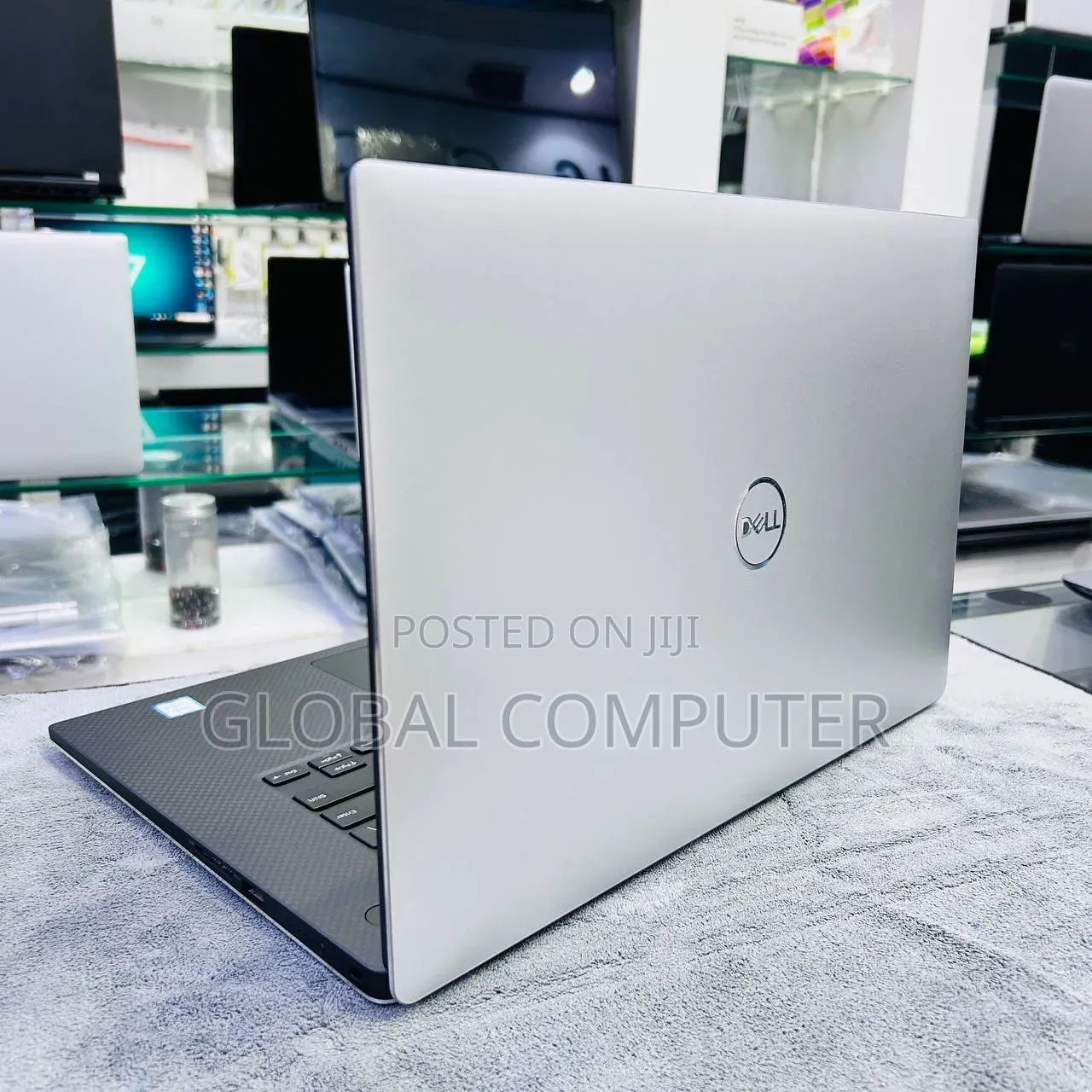 New Laptop Dell Precision 5540 16GB Intel Core i7 SSD 512GB