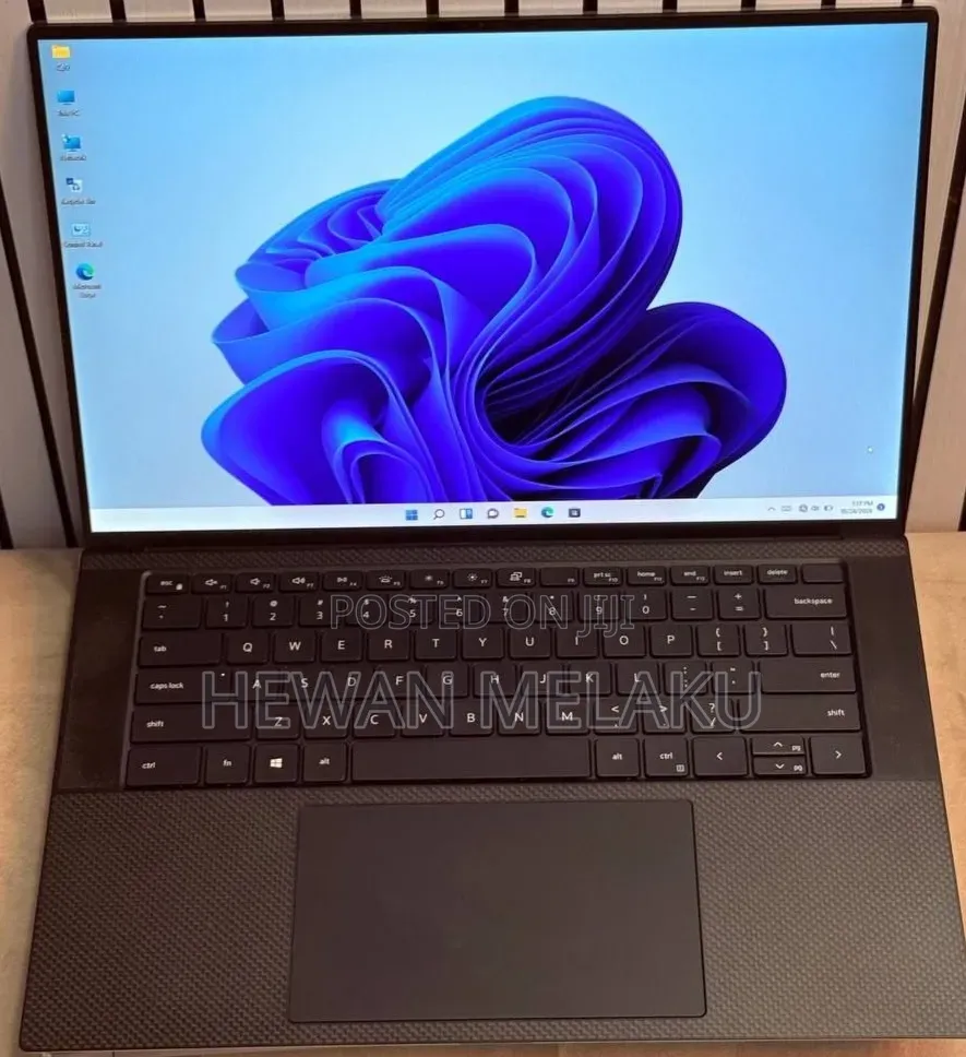 New Laptop Dell XPS 15 16GB Intel Core i7 SSD 512GB
