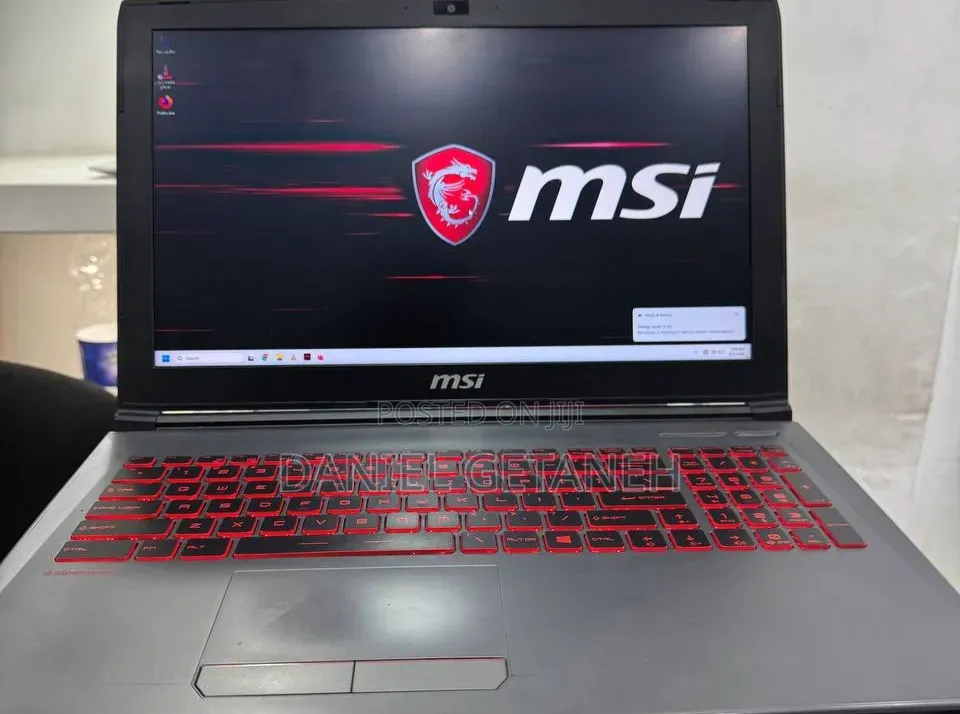 New Laptop MSI 16GB Intel Core i5 SSD 256GB