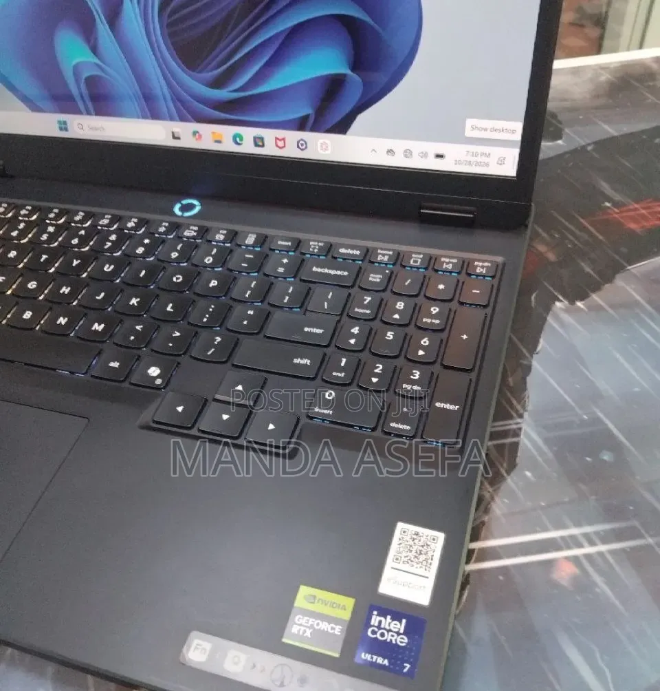 New Laptop Lenovo Legion 5 32GB Intel Core Ultra 7 SSD 1T