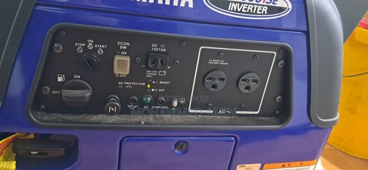 Yamaha EF3000iSE / EF3000iSEB Portable Inverter Generator