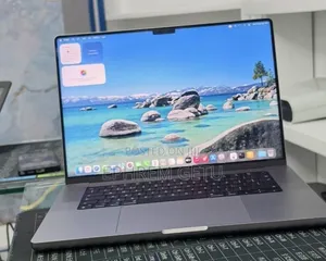 New Laptop Apple MacBook Pro 2021 M1 32GB Apple M1 Pro SSD 512GB