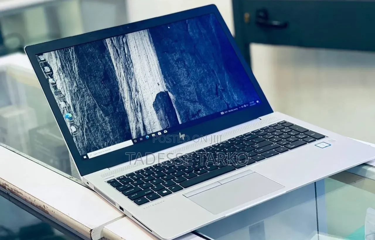New Laptop HP 16GB Intel Core i5 SSD 512GB
