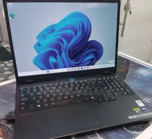 New Laptop Lenovo Legion 5 32GB Intel Core Ultra 7 SSD 1T