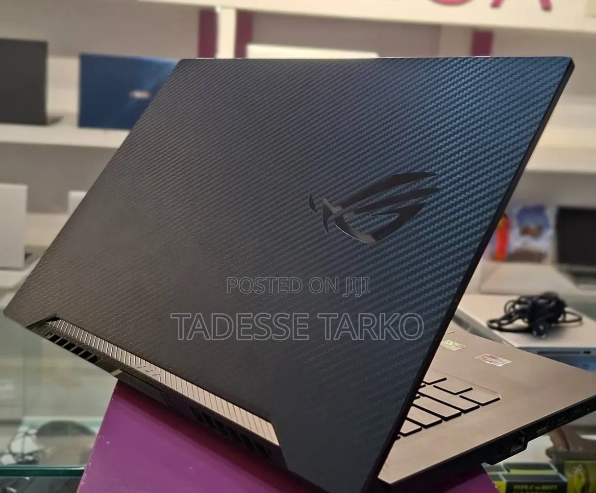 New Laptop Asus ROG Zephyrus G15 16GB AMD Ryzen 7 SSD 512GB
