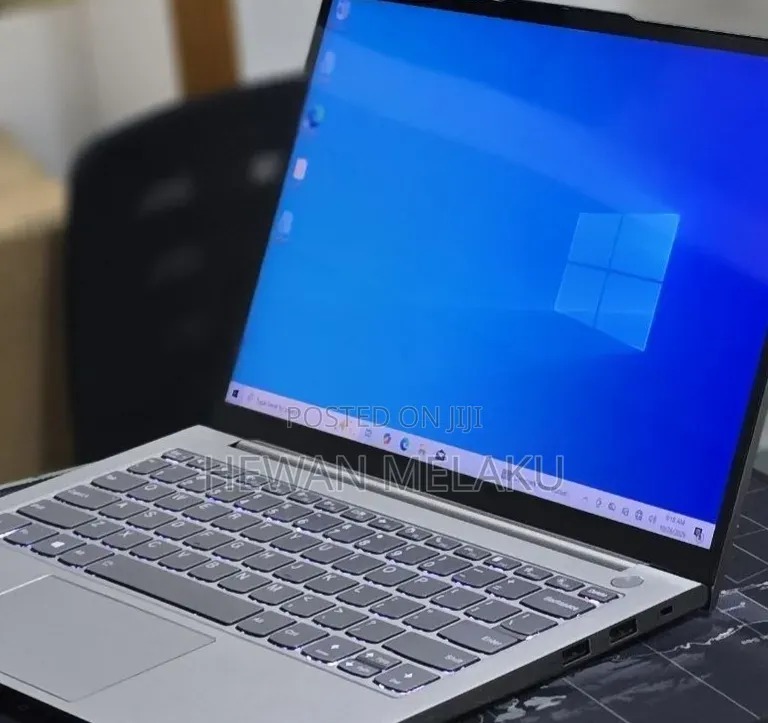 New Laptop Lenovo Thinkbook 14 16GB Intel Core i7 SSD 512GB