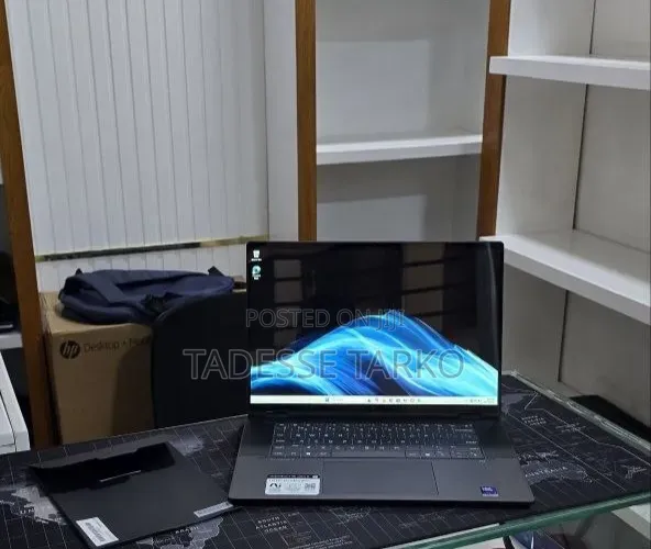 New Laptop HP OmniBook 5 16" 16GB Intel Core Ultra 7 SSD 1T