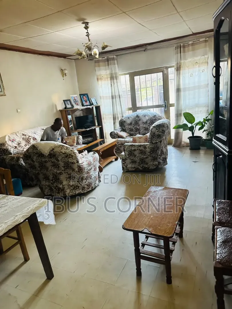 2bdrm Villa in Nifas Silk-Lafto for sale