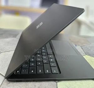 New Laptop Asus 16GB Intel Core i7 SSD 512GB
