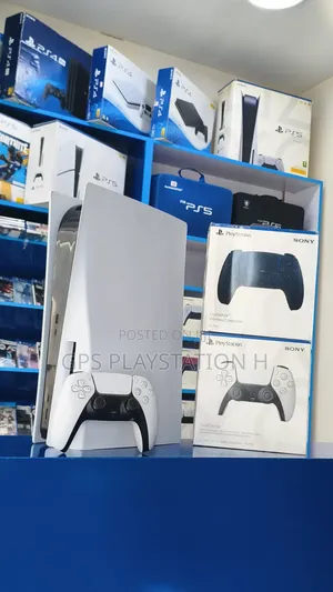 PlayStation 5 Standard Model Cd Edition Ultra Fast SSD