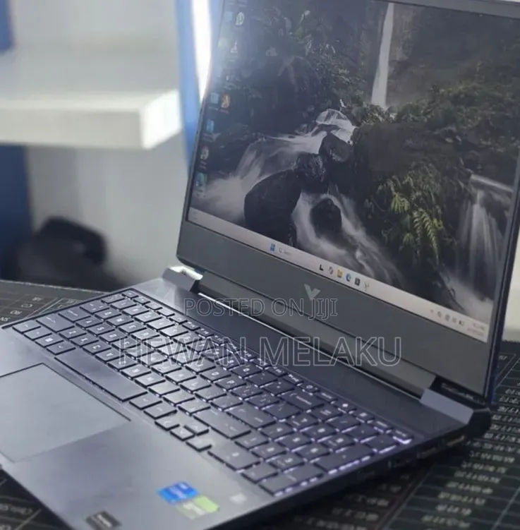New Laptop HP Victus 16 16GB Intel Core i5 SSD 512GB