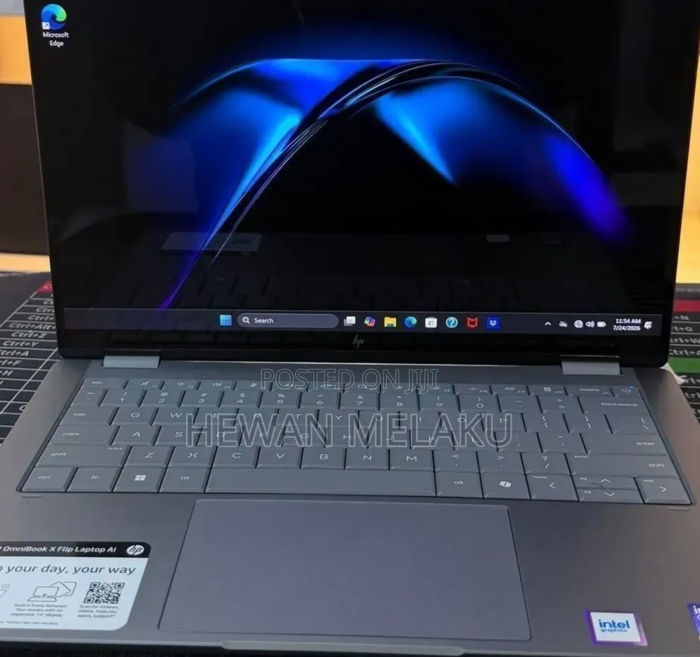 New Laptop HP OmniBook Ultra Flip 14" 24GB Intel Core Ultra 7 SSD 512GB
