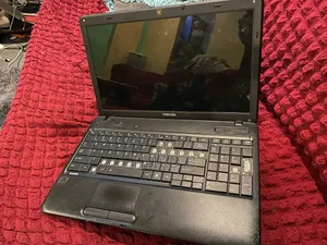 Laptop Toshiba Satellite C655D 4GB AMD HDD 500GB
