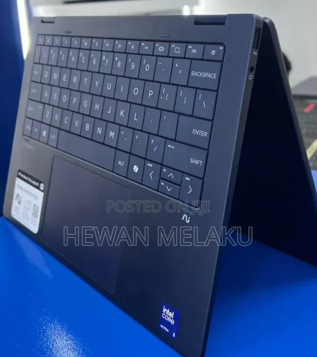 New Laptop HP OmniBook X Flip 14" 16GB Intel Core Ultra 5 SSD 512GB