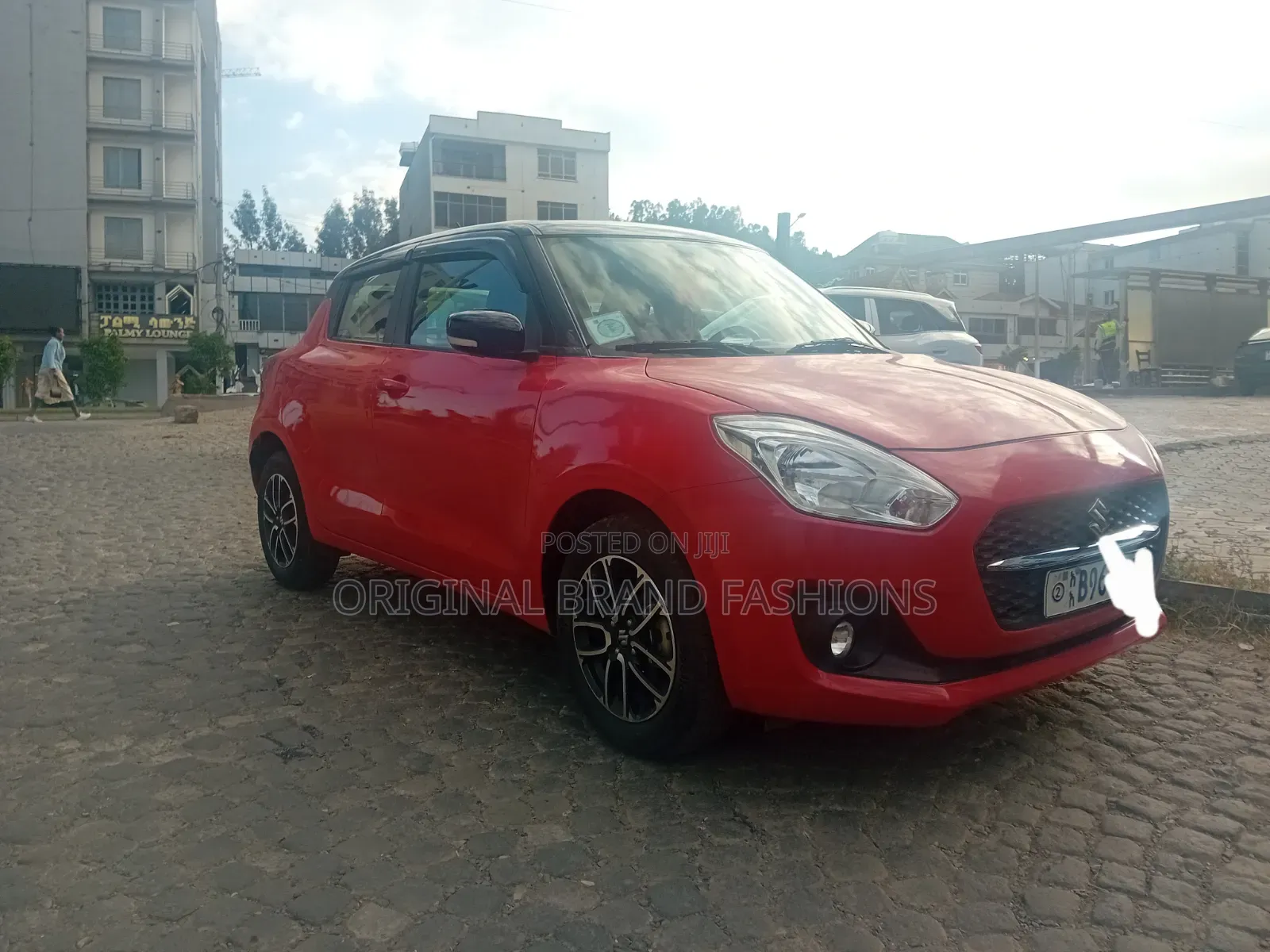 Suzuki Swift 2022 Red
