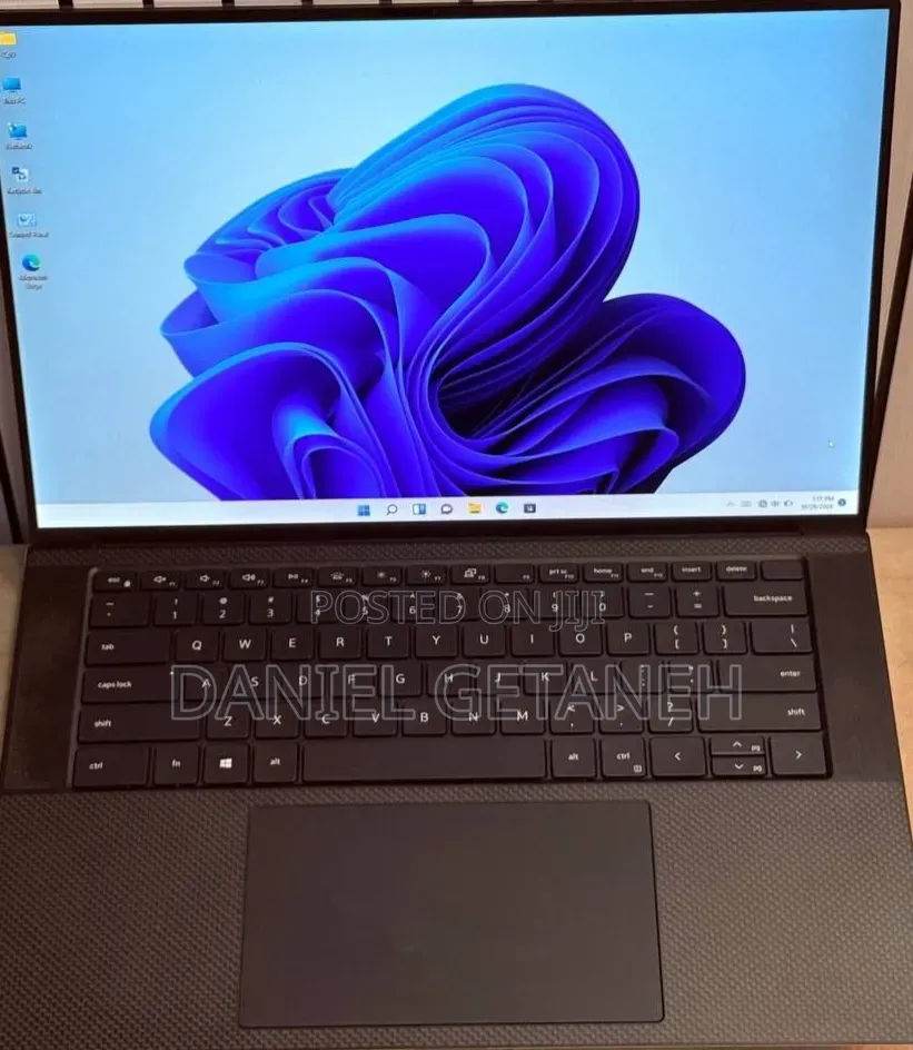 New Laptop Dell XPS 15 16GB Intel Core i7 SSD 512GB