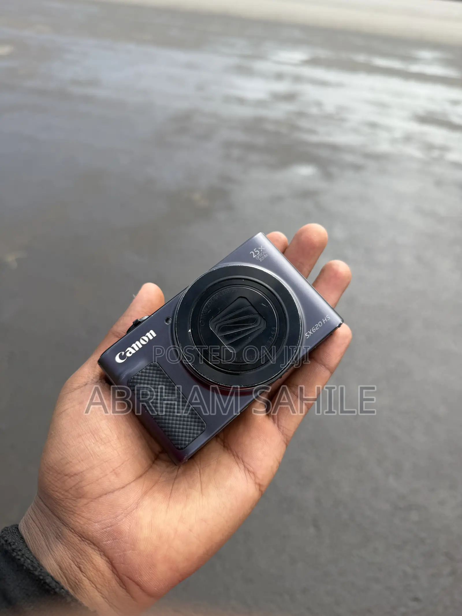 Canon PowerShot SX620 HS Digital Camera