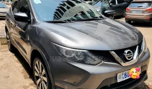 Nissan Qashqai 2017 Gray