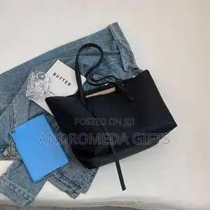 Ladies Handbag