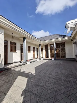 Furnished 5bdrm Villa in ለገጣፎ Mns አካቢቢ, Oromia-Finfinne for sale