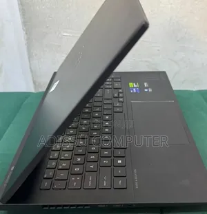 New Laptop HP Omen 16 16GB Intel Core i9 SSD 1T