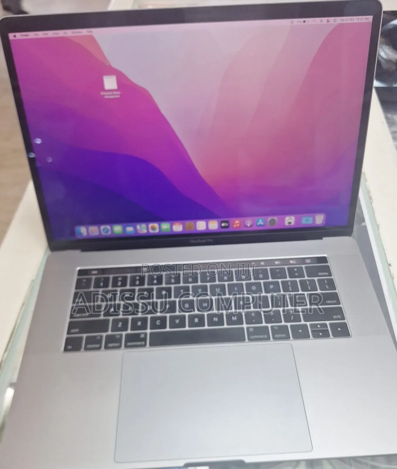 New Laptop Apple MacBook Pro 2016 16GB Intel Core i7 SSD 256GB