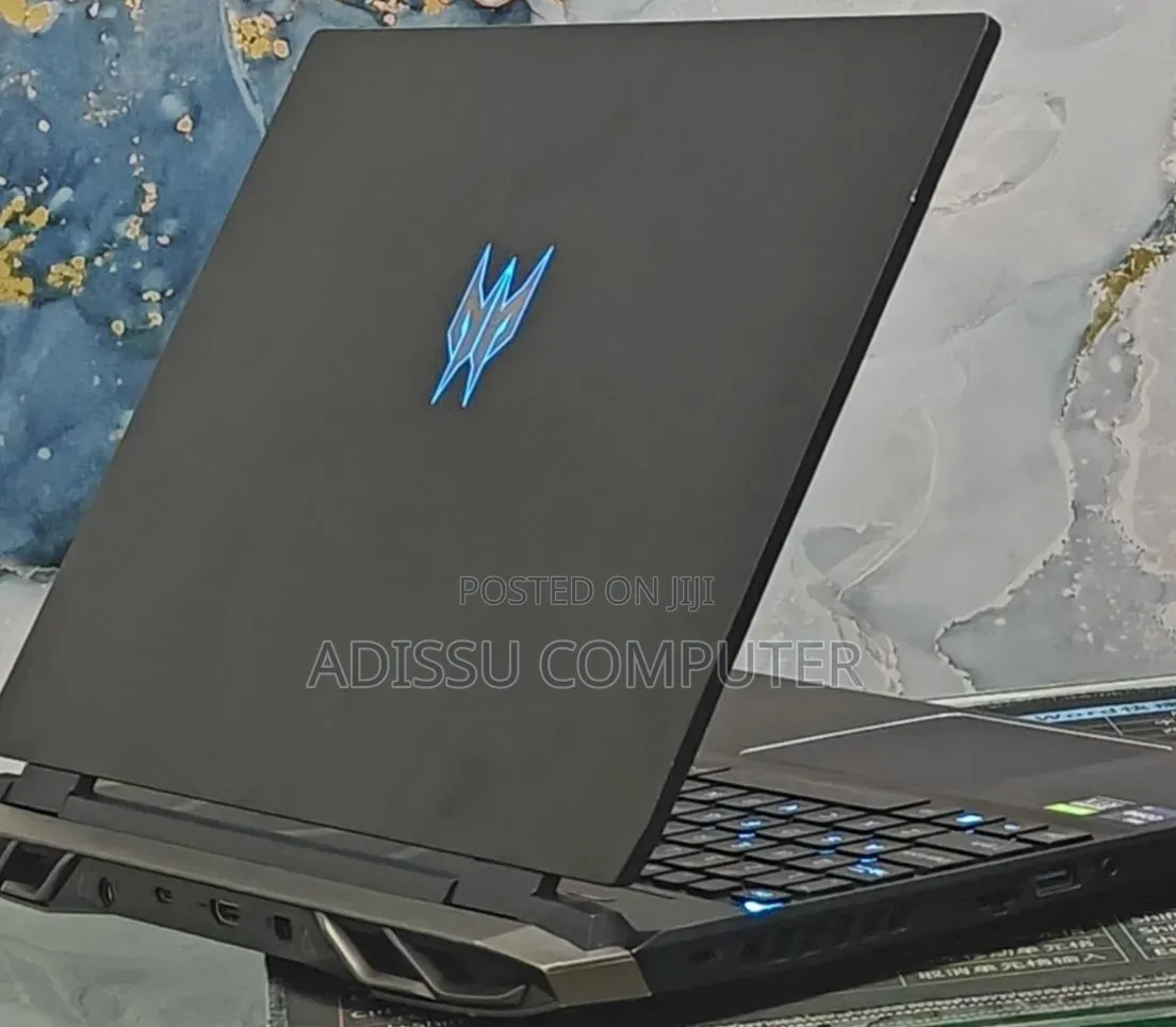 New Laptop Acer Predator Helios 300 16GB Intel Core i9 SSD 1T
