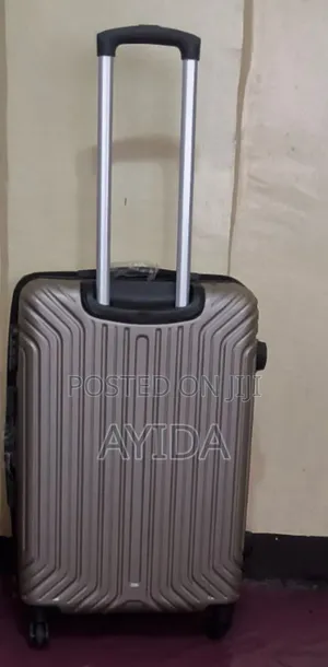 Luggage/ ሻንጣ 25 KG