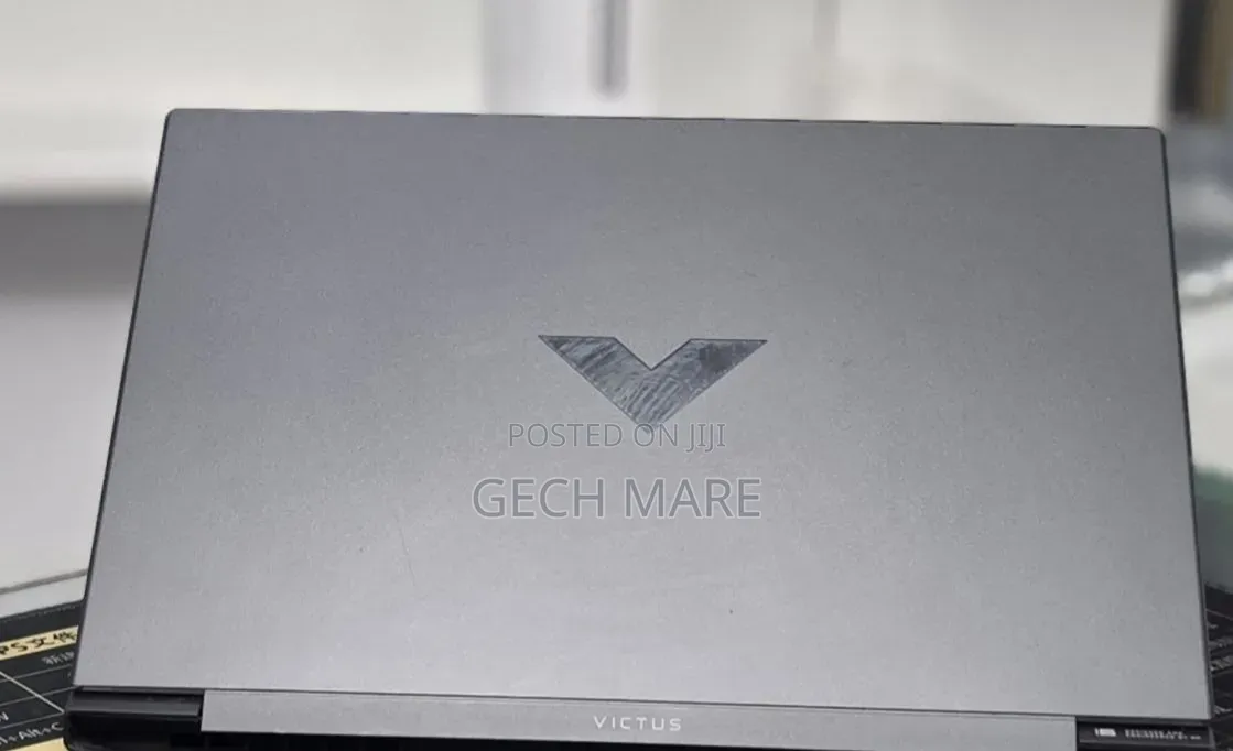 New Laptop HP Victus 15 16GB Intel Core i7 SSD 1T