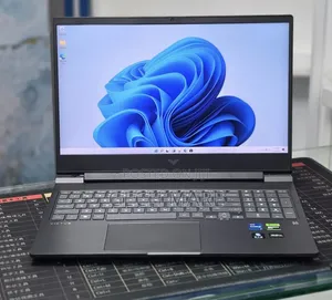 New Laptop HP Victus 15 16GB Intel Core i7 SSD 1T