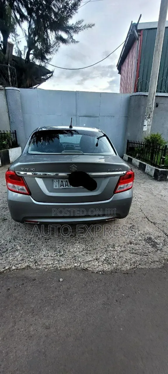 Suzuki Dzire 2021 Silver