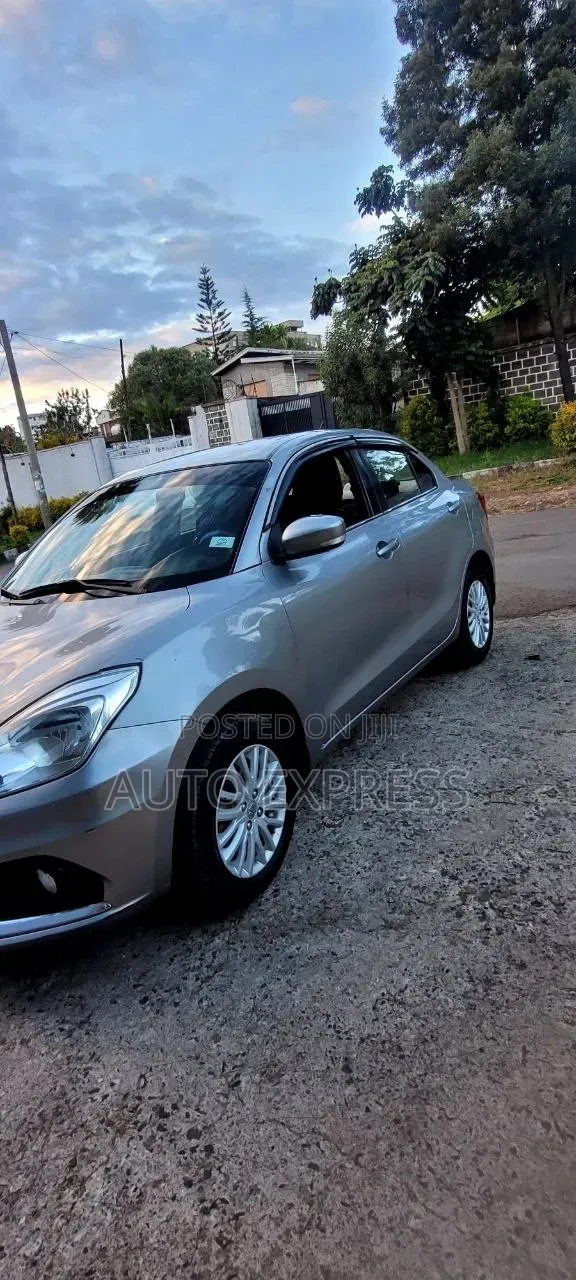 Suzuki Dzire 2021 Silver