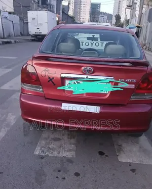 Toyota Platz 2005 Red