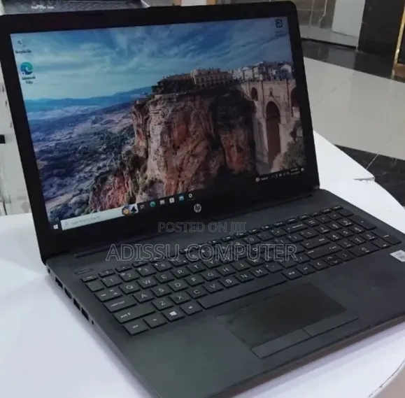 New Laptop HP Stream Notebook 8GB Intel Core i7 SSD 1T