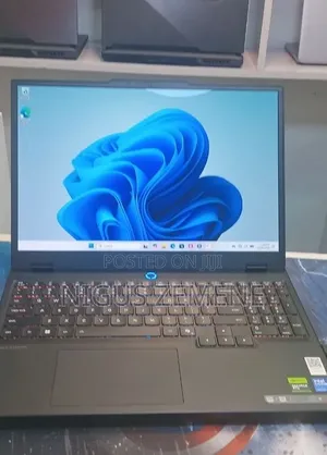 New Laptop Lenovo Legion 5 32GB Intel Core Ultra 7 SSD 1T